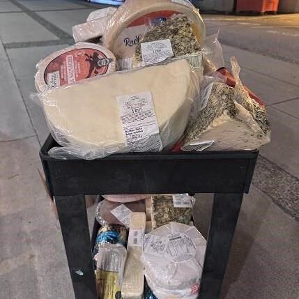 Police in B.C. put lid on grocery store theft, but thousands in cheese still ruined